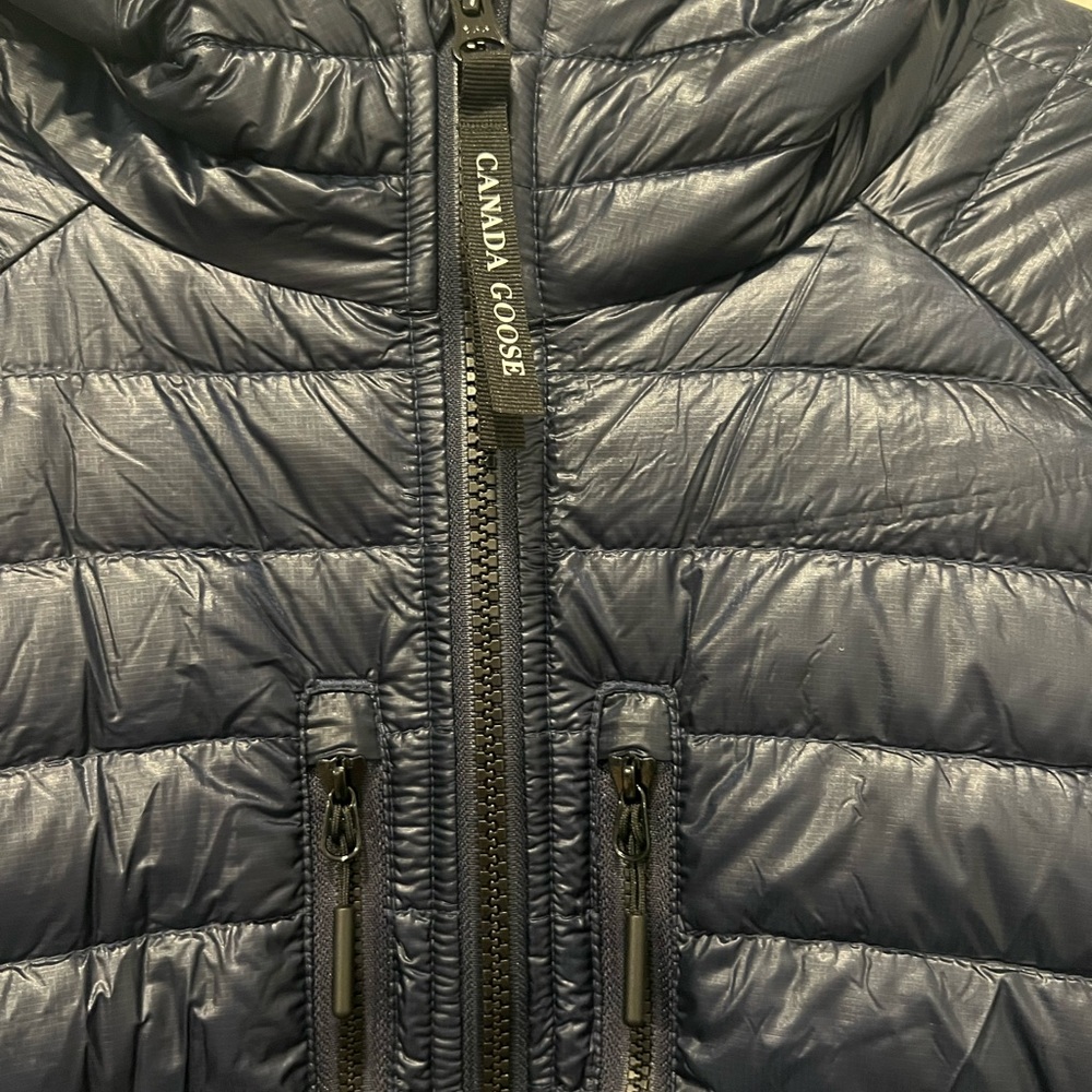 Canada Goose Men’s Hybridge Lite Hoody Atlantic Navy Blue Size 2XL - Picture 4 of 12